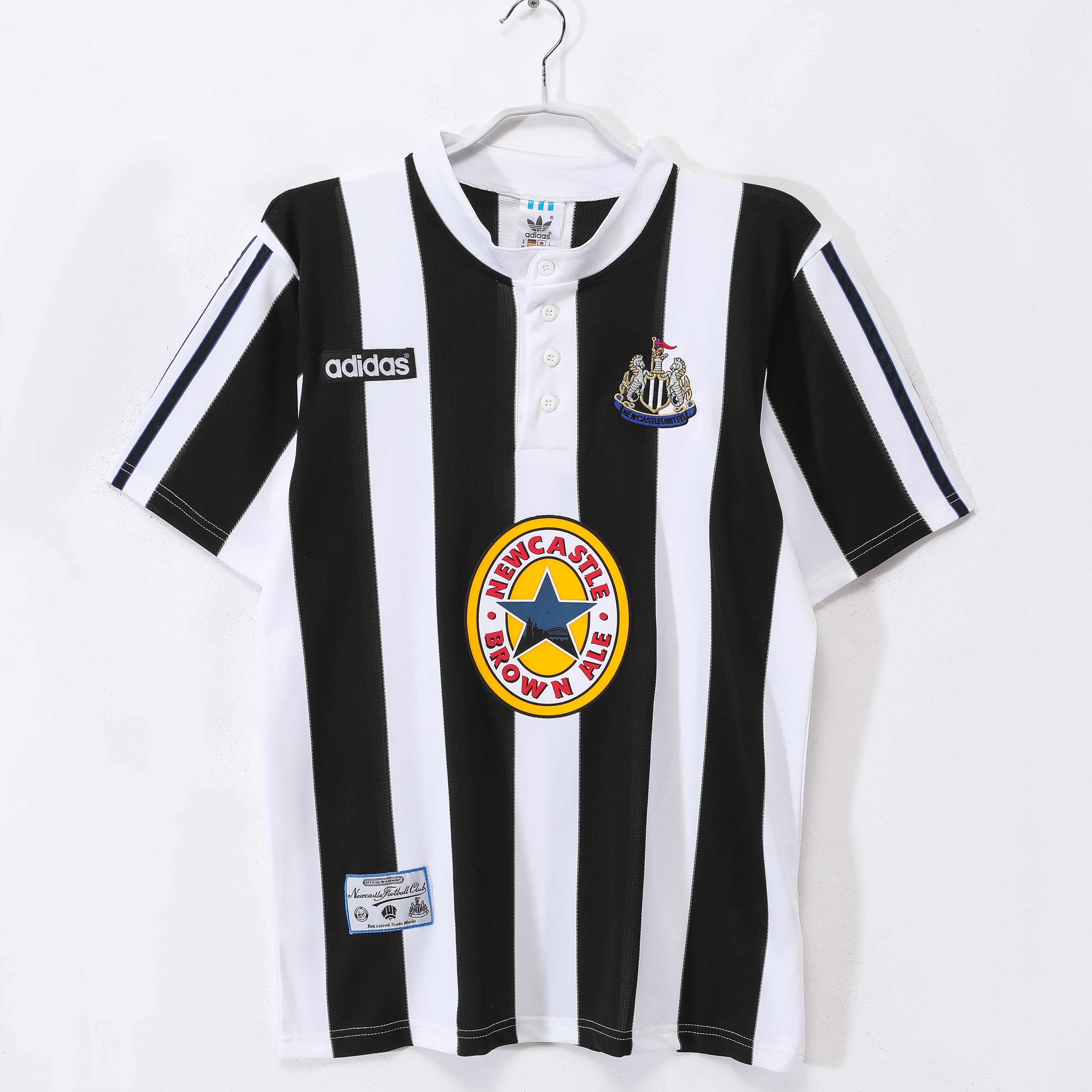 Newcastle United 1995/96 Home Jersey – The Entertainers Era
